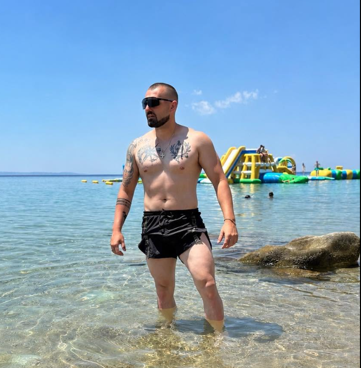 Ντίνος